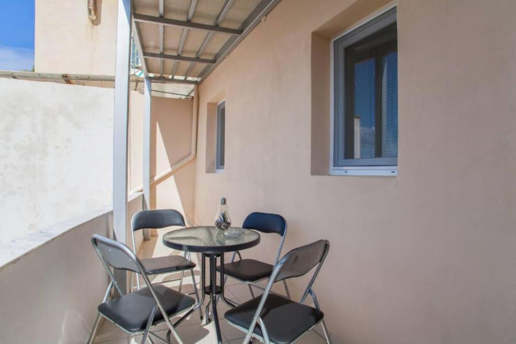 Newly Reconstructed Flat 107Sqm! Apartment Chania  ภายนอก รูปภาพ
