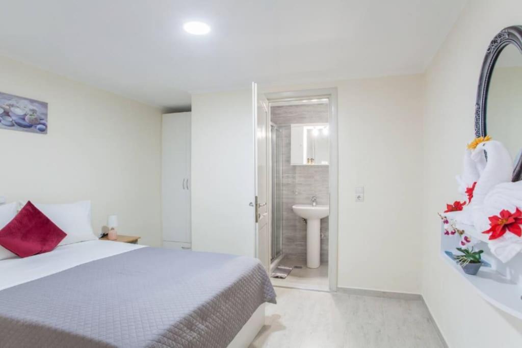 Newly Reconstructed Flat 107Sqm! Apartment Chania  ภายนอก รูปภาพ